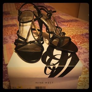 Nine West Sandal